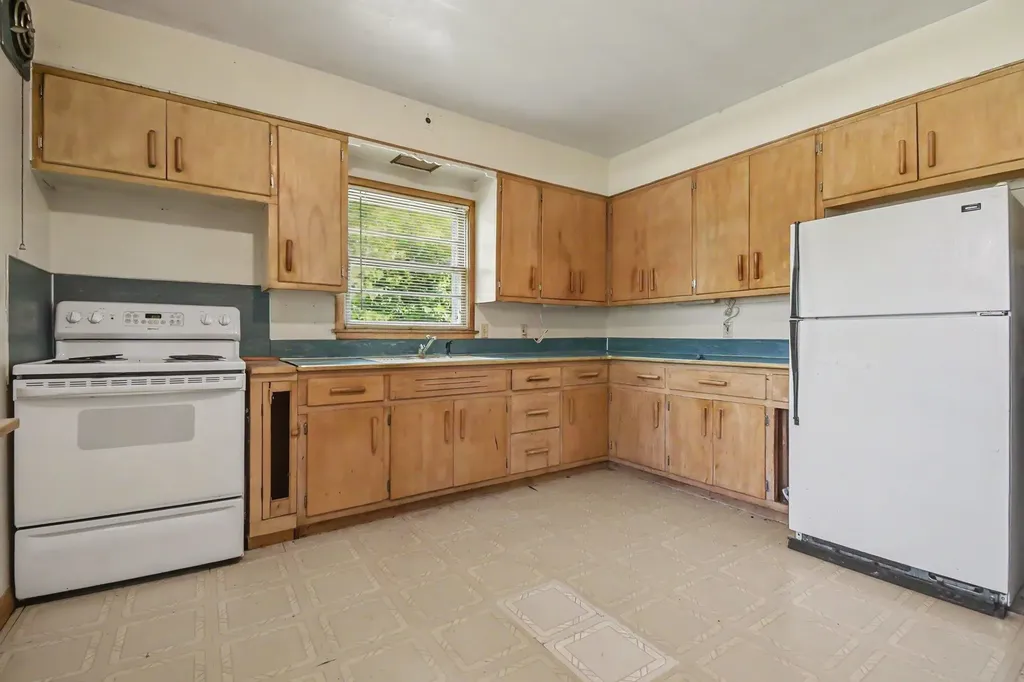 6510 84th Street SE Caledonia Township MI 49316