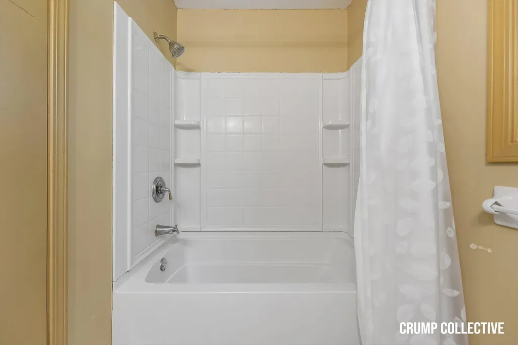 2388 Quincy Avenue Portage City MI 49024