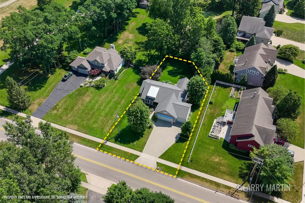 5982 Canal Avenue SW Wyoming City MI 49418
