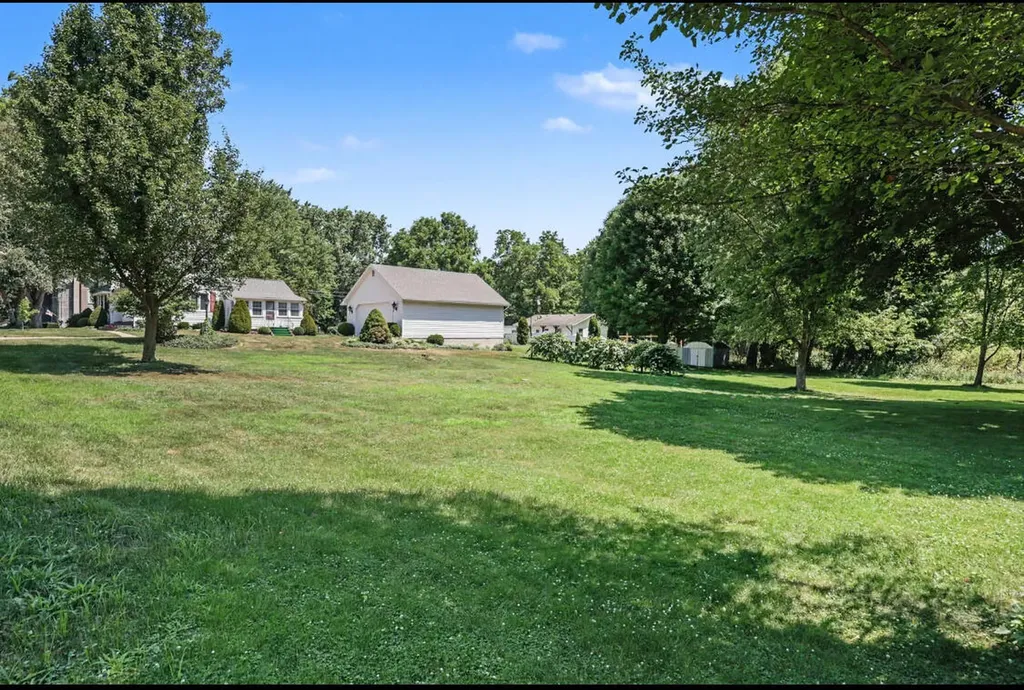 402 Smith Street Evergreen Township MI 48884