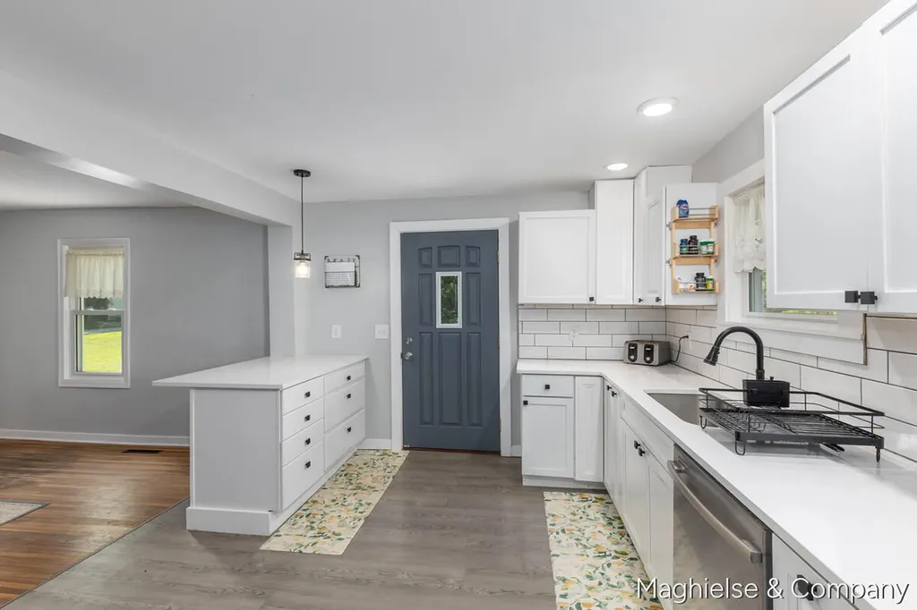 116 Washington Street Thornapple Township MI 49333