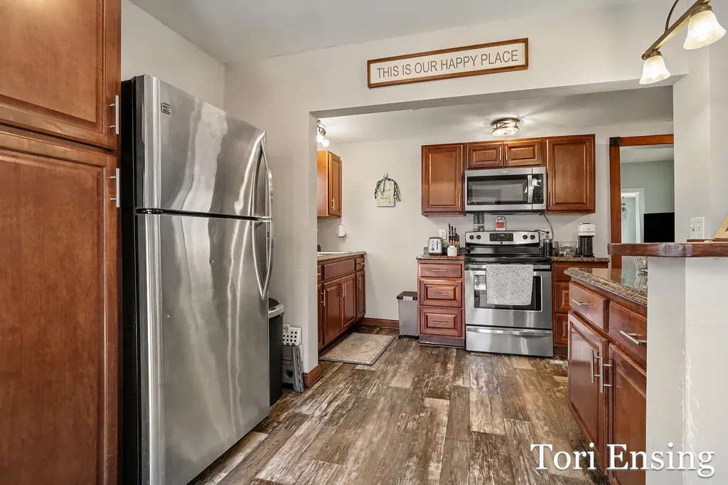 528 W Montcalm Street Greenville City MI 48838