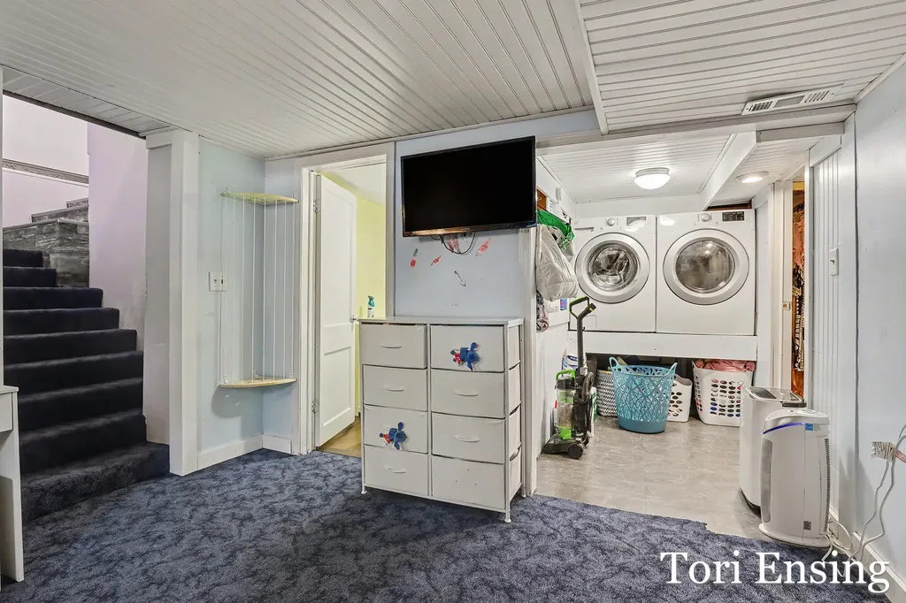 528 W Montcalm Street Greenville City MI 48838