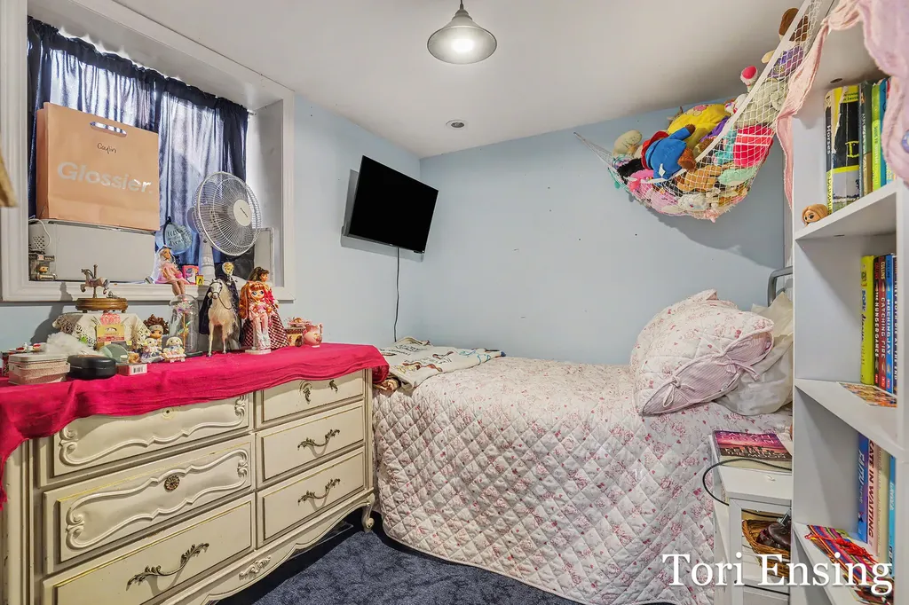 528 W Montcalm Street Greenville City MI 48838