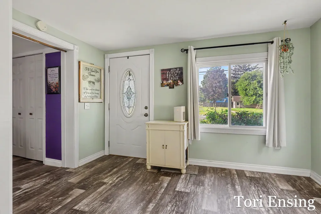528 W Montcalm Street Greenville City MI 48838
