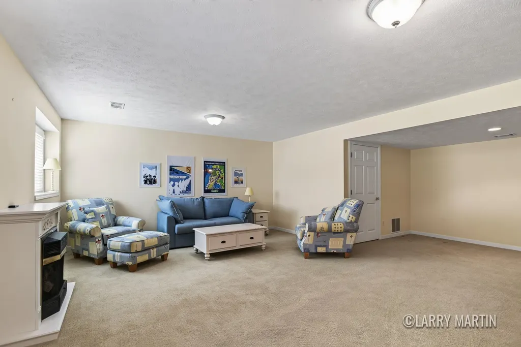 6010 Heritage Meadow Drive Laketown Township MI 49423