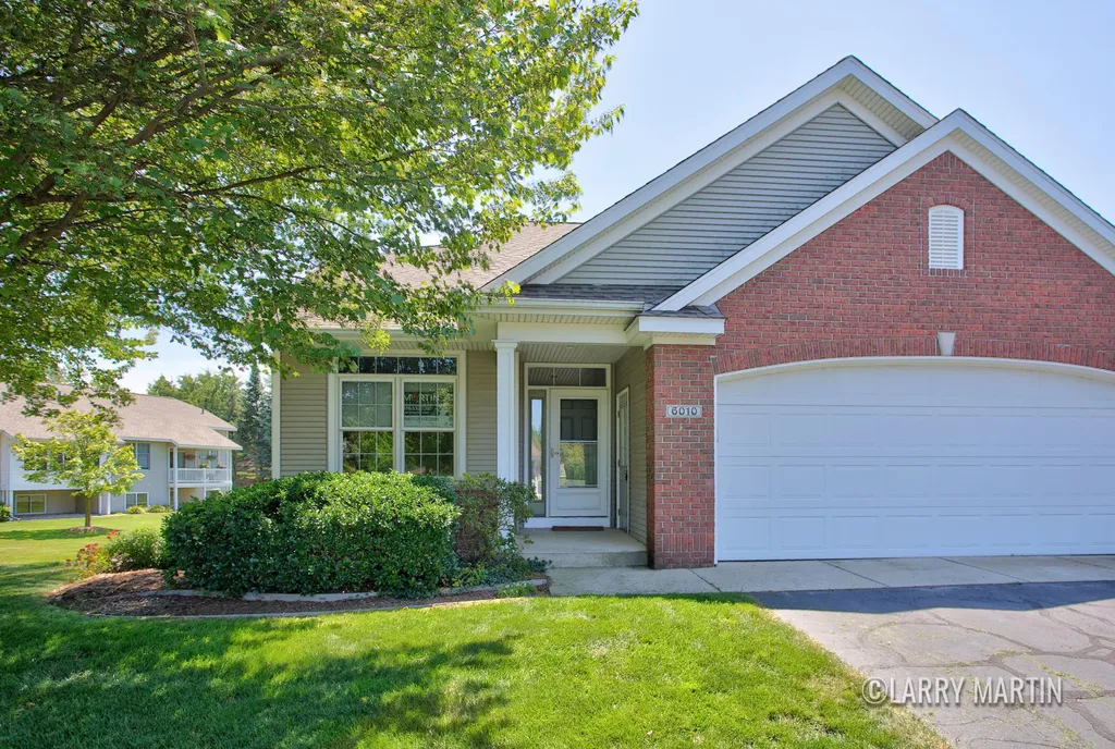 6010 Heritage Meadow Drive Laketown Township MI 49423