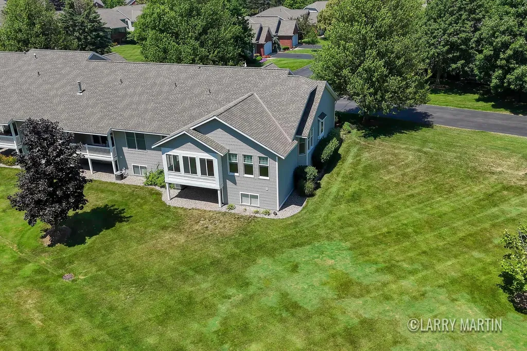 6010 Heritage Meadow Drive Laketown Township MI 49423