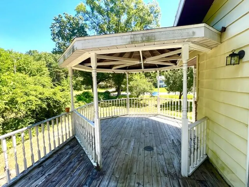 451 S Dangl Road Muskegon Charter Township MI 49442