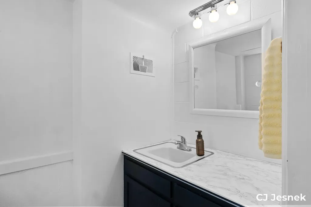 1929 Lotus Avenue SE Grand Rapids City MI 49506