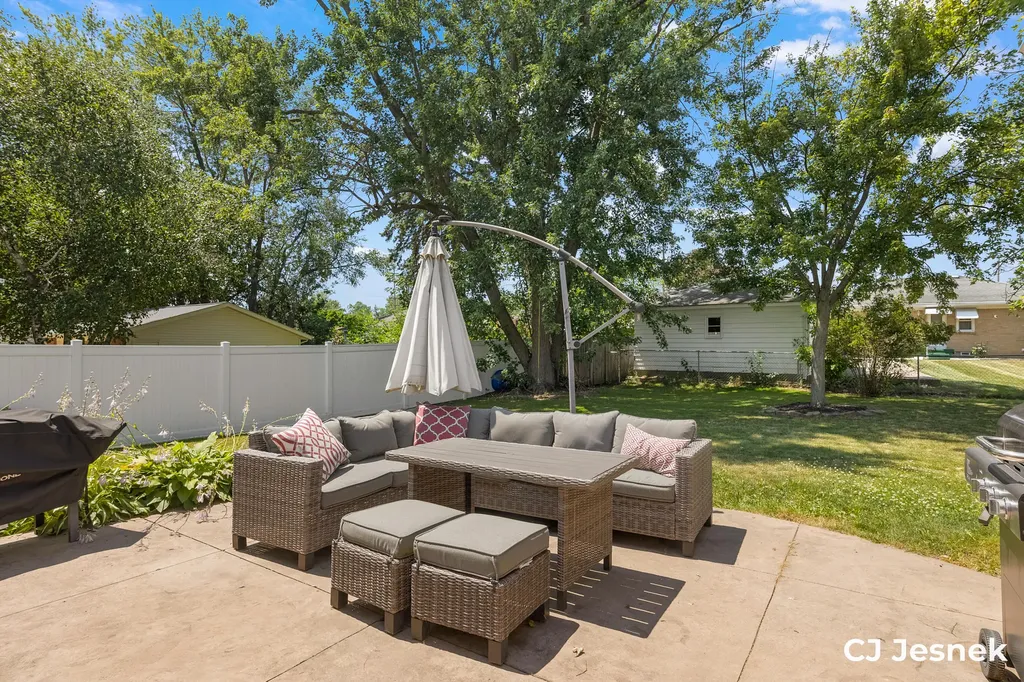 1929 Lotus Avenue SE Grand Rapids City MI 49506