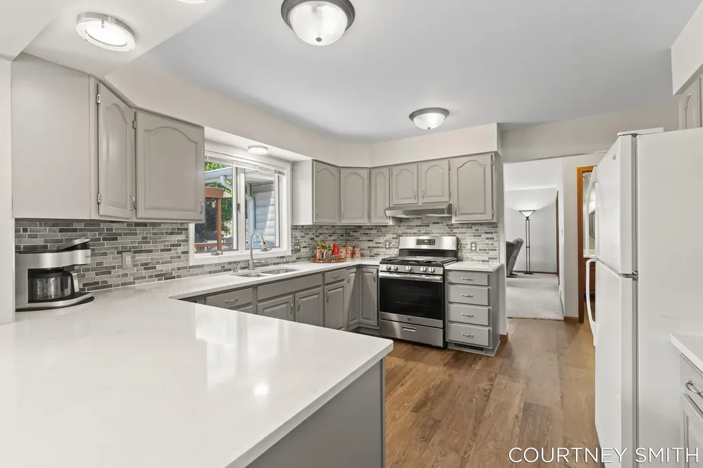 672 Birchwood Court SE Lowell City MI 49331