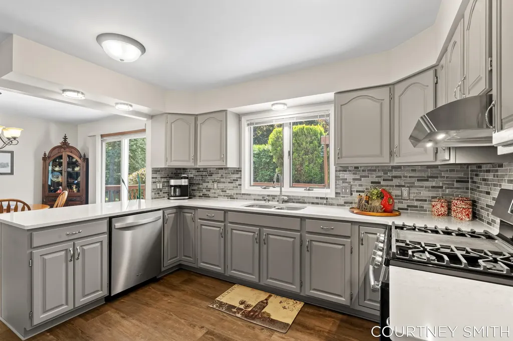 672 Birchwood Court SE Lowell City MI 49331