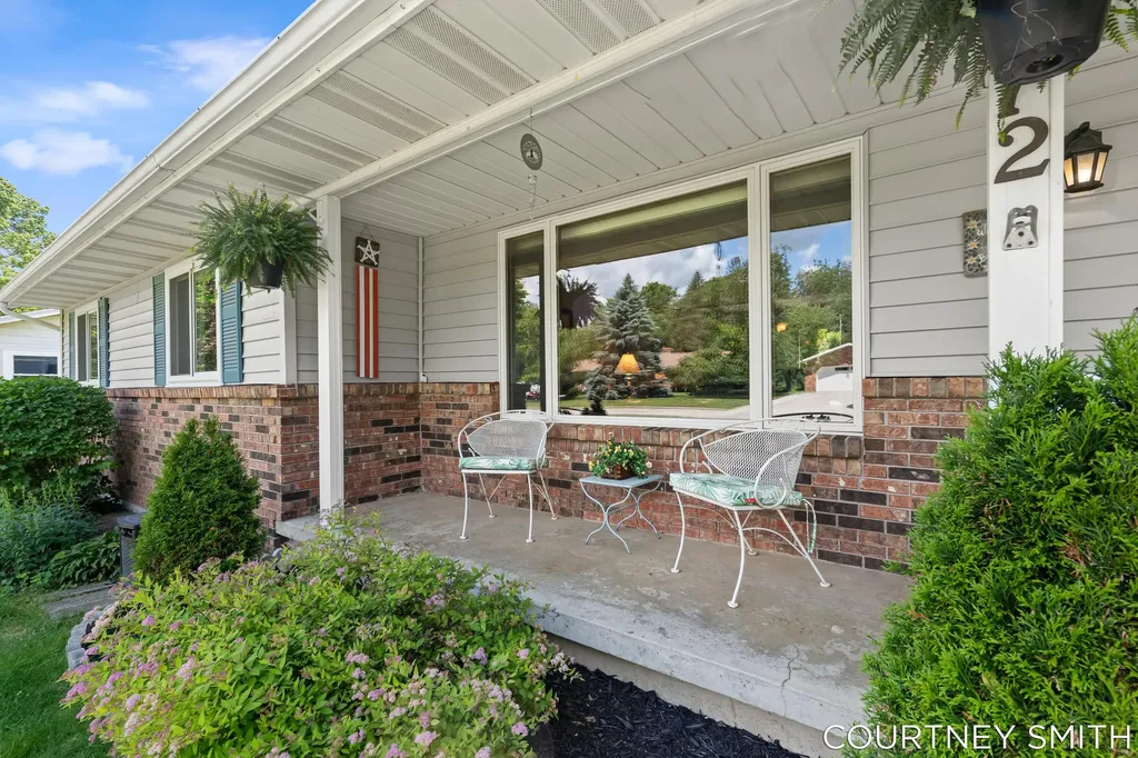 672 Birchwood Court SE Lowell City MI 49331