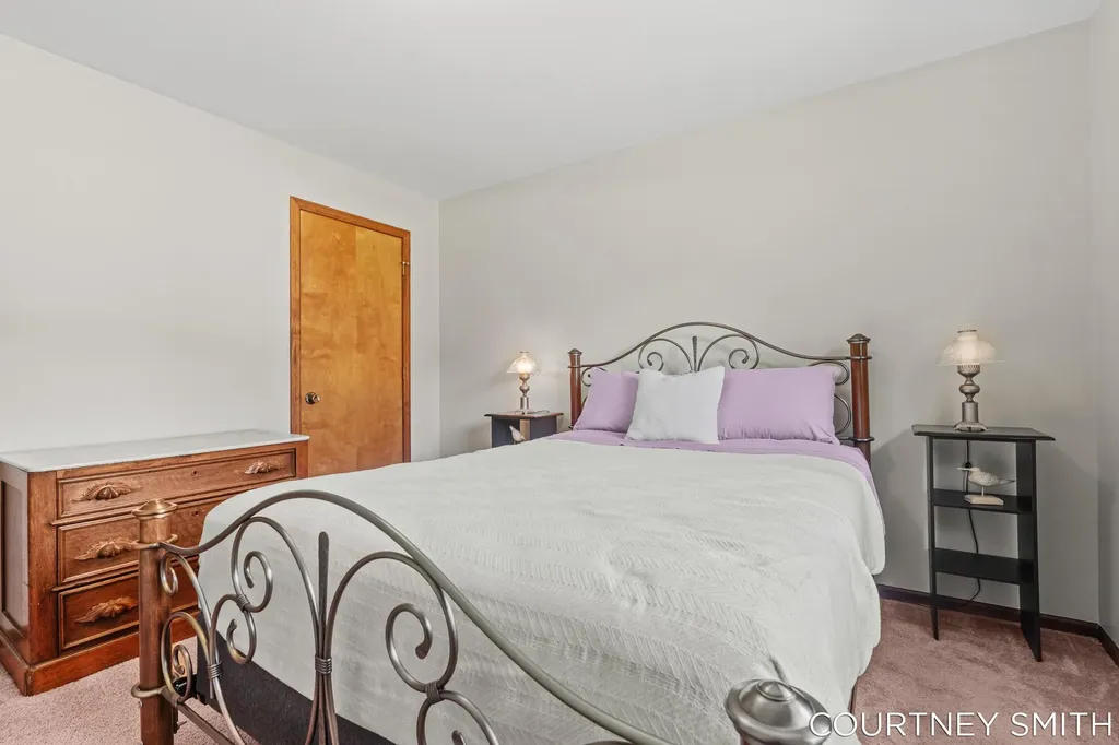 672 Birchwood Court SE Lowell City MI 49331