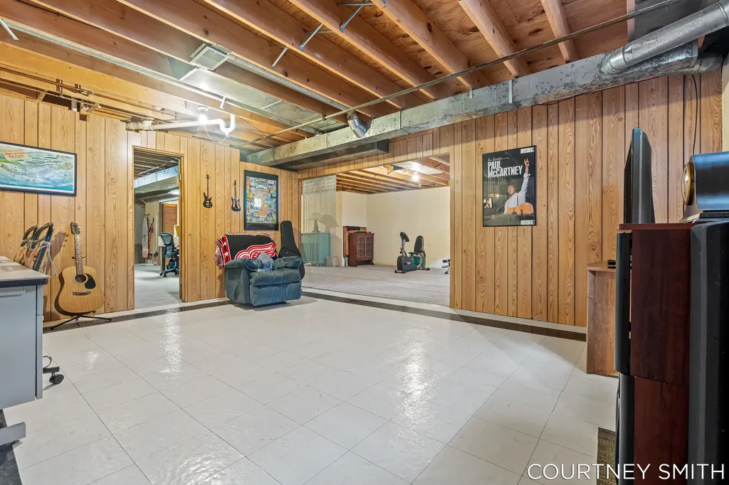 672 Birchwood Court SE Lowell City MI 49331