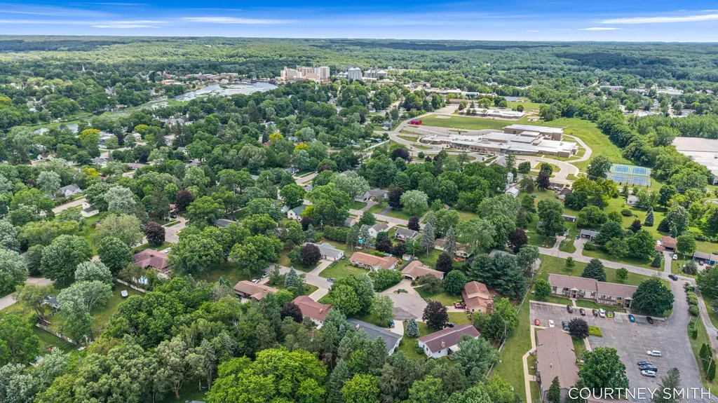 672 Birchwood Court SE Lowell City MI 49331