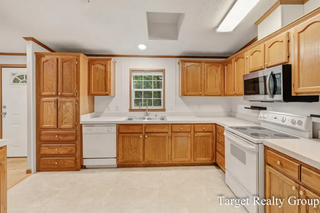2568 Hoover Street Chester Township MI 49318