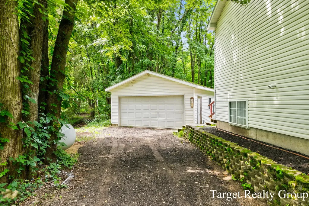 2568 Hoover Street Chester Township MI 49318