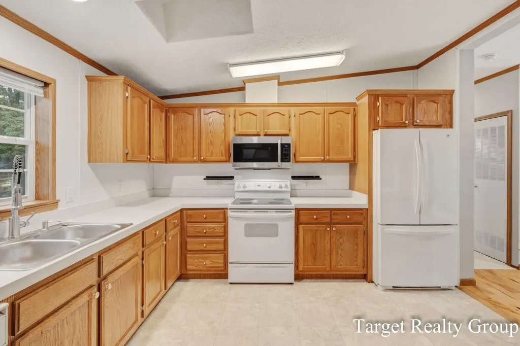 2568 Hoover Street Chester Township MI 49318