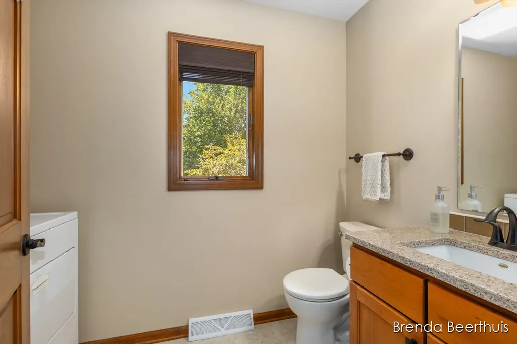 3374 Gold Dust Street NE Plainfield Charter Township MI 49306