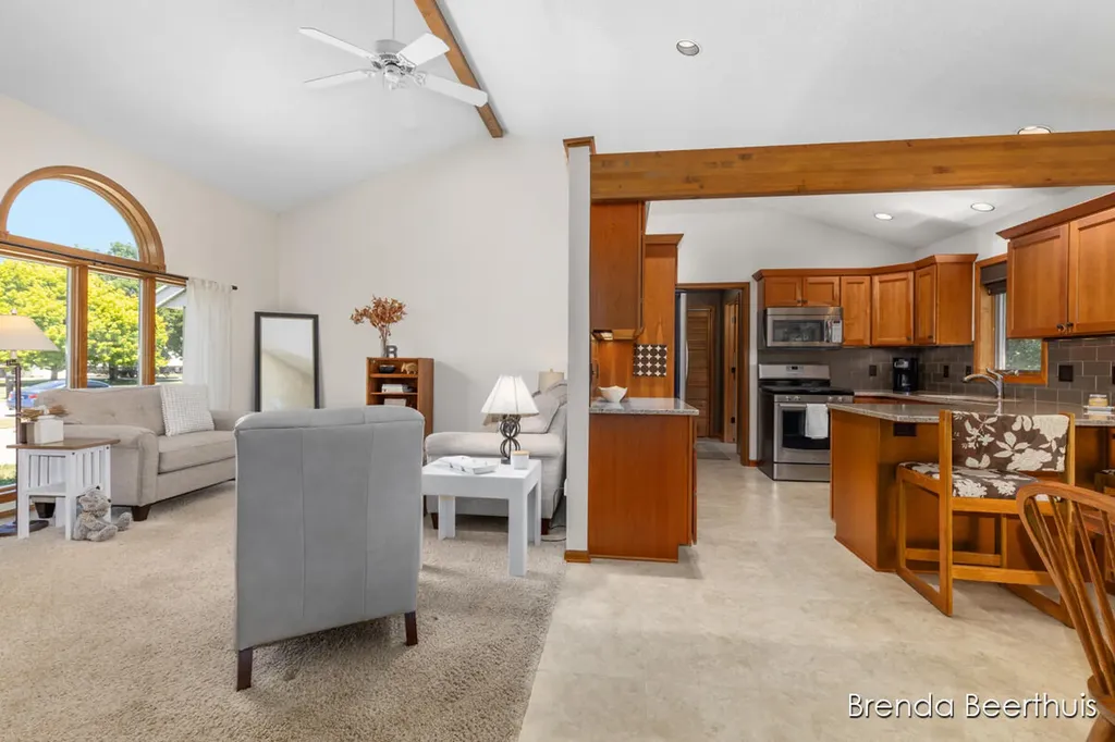 3374 Gold Dust Street NE Plainfield Charter Township MI 49306