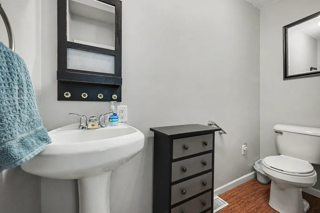 4844 Emerald Street Norton Shores City MI 49441