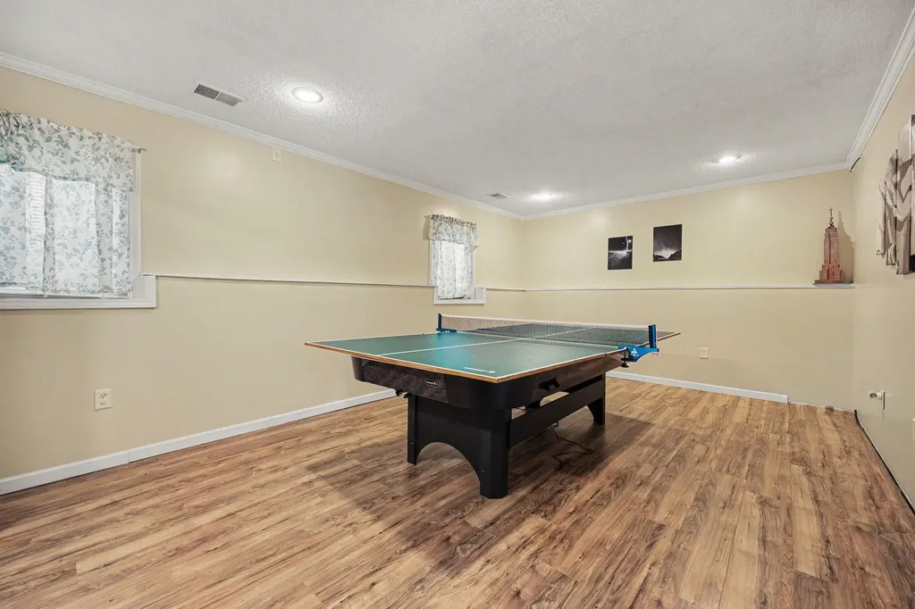 4844 Emerald Street Norton Shores City MI 49441