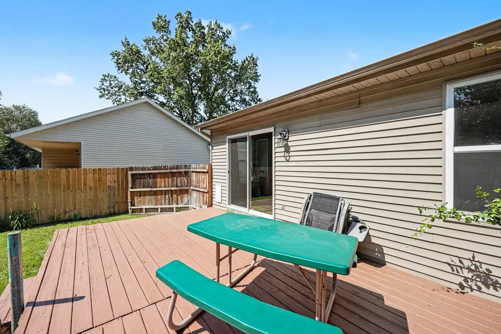 4844 Emerald Street Norton Shores City MI 49441
