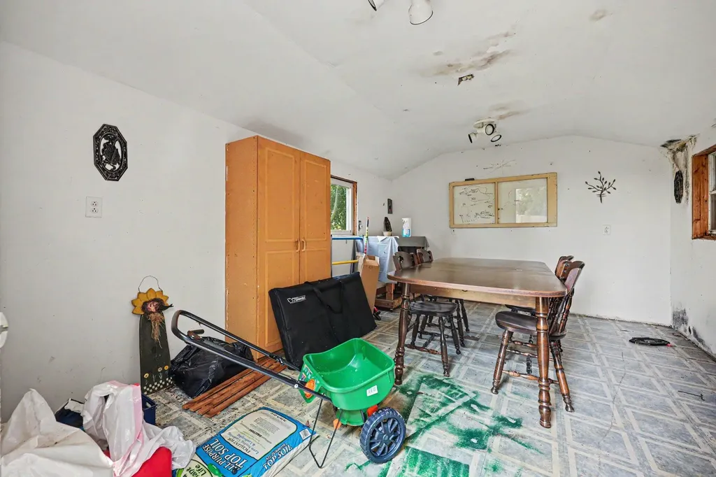 4844 Emerald Street Norton Shores City MI 49441