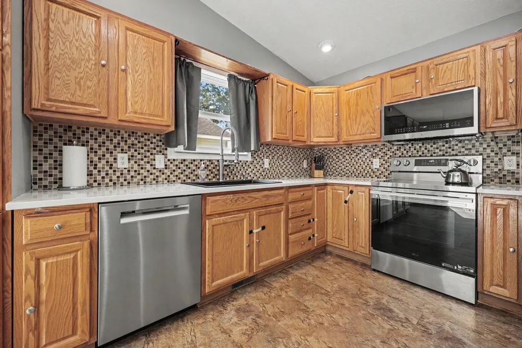 4844 Emerald Street Norton Shores City MI 49441