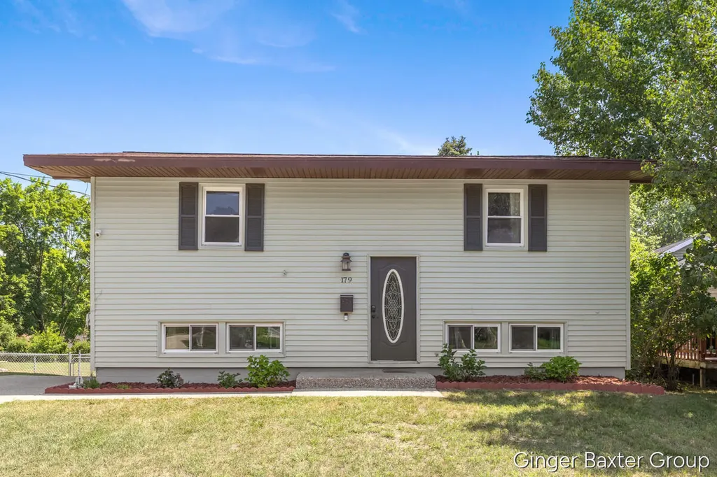 179 Highland Drive Rockford City MI 49341