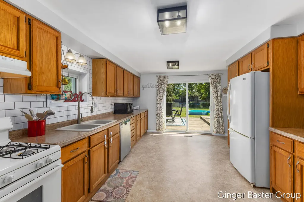 179 Highland Drive Rockford City MI 49341