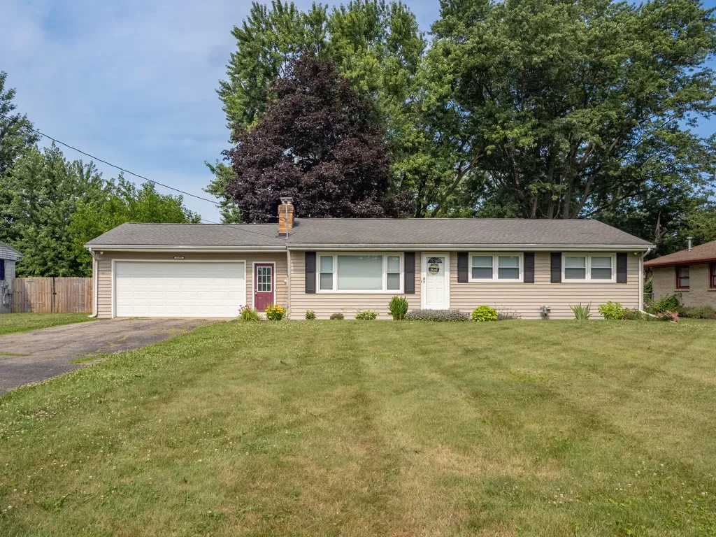 3386 Claxton Street Comstock Charter Township MI 49048