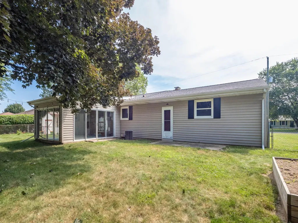 3386 Claxton Street Comstock Charter Township MI 49048