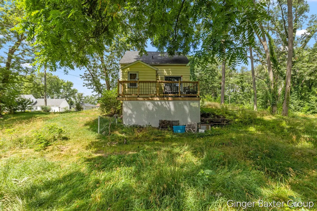 2600 Day Avenue NW Walker City MI 49544