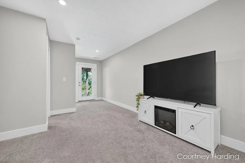 1153 Stagecoach Drive Gaines Charter Township MI 49315