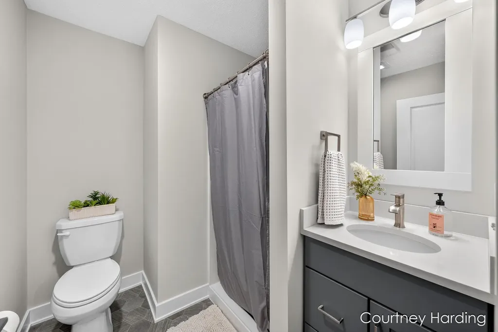 1153 Stagecoach Drive Gaines Charter Township MI 49315