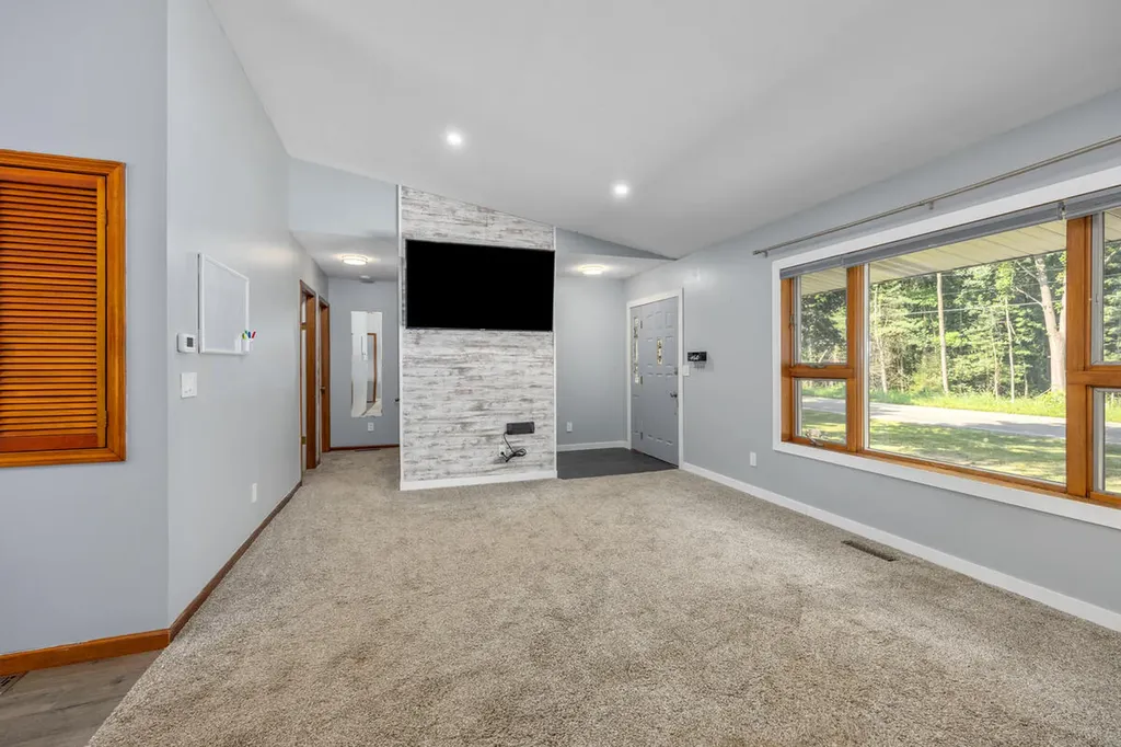 18880 E Avenue N Pennfield Charter Township MI 49017