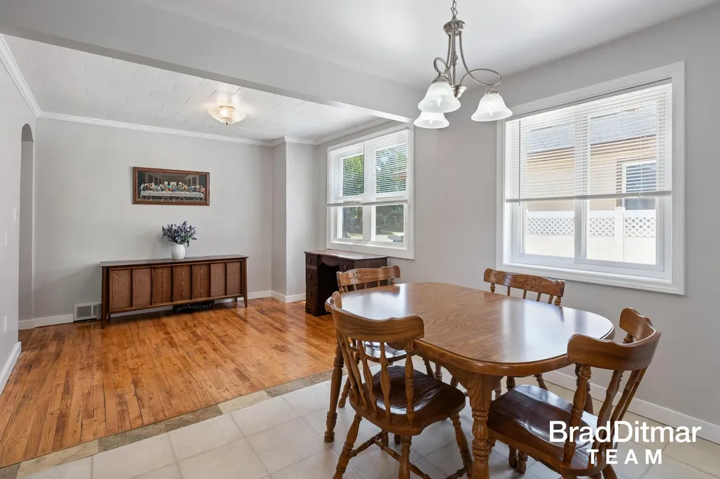 818 Bryant Street SW Wyoming City MI 49509