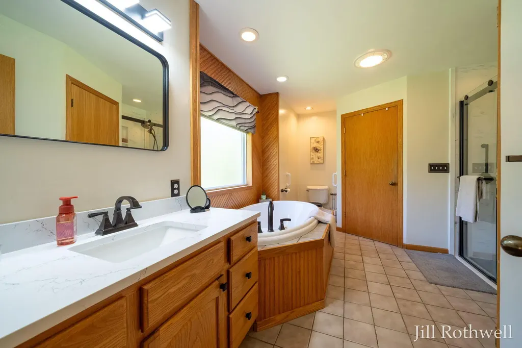 2385 Hidden Timbers Trail NE Algoma Township MI 49341