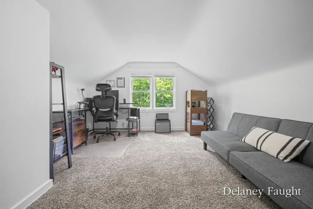 2671 Rogue River Road NE Plainfield Charter Township MI 49306