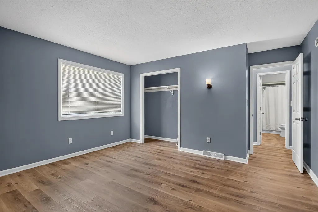 2141 Shangrai-la Drive SE Grand Rapids City MI 49508