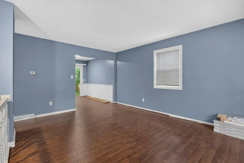 2141 Shangrai-la Drive SE Grand Rapids City MI 49508