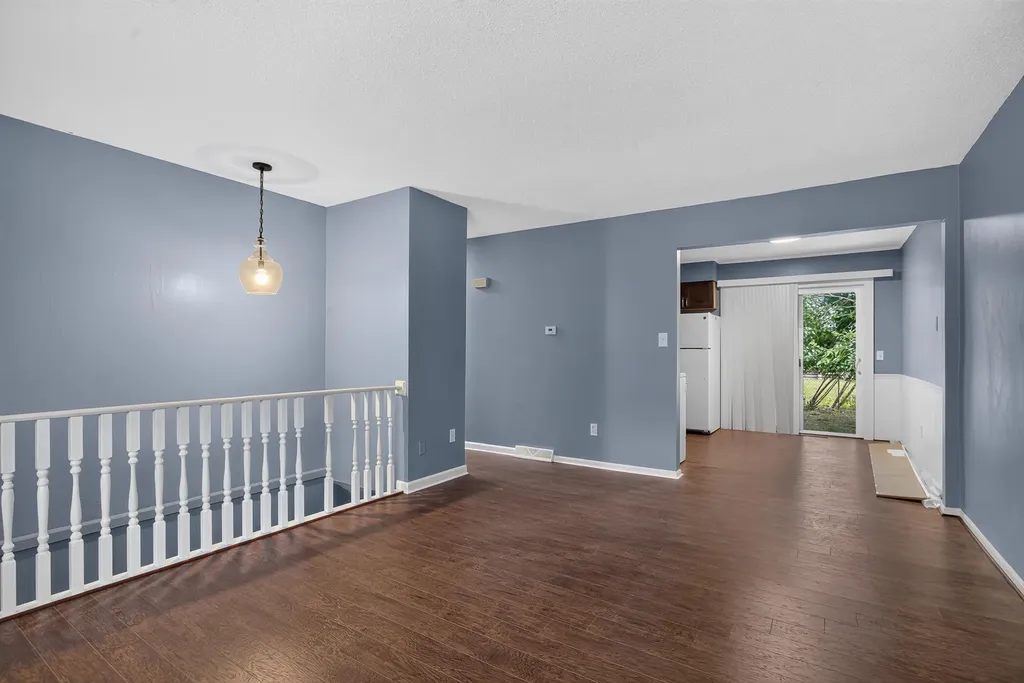 2141 Shangrai-la Drive SE Grand Rapids City MI 49508