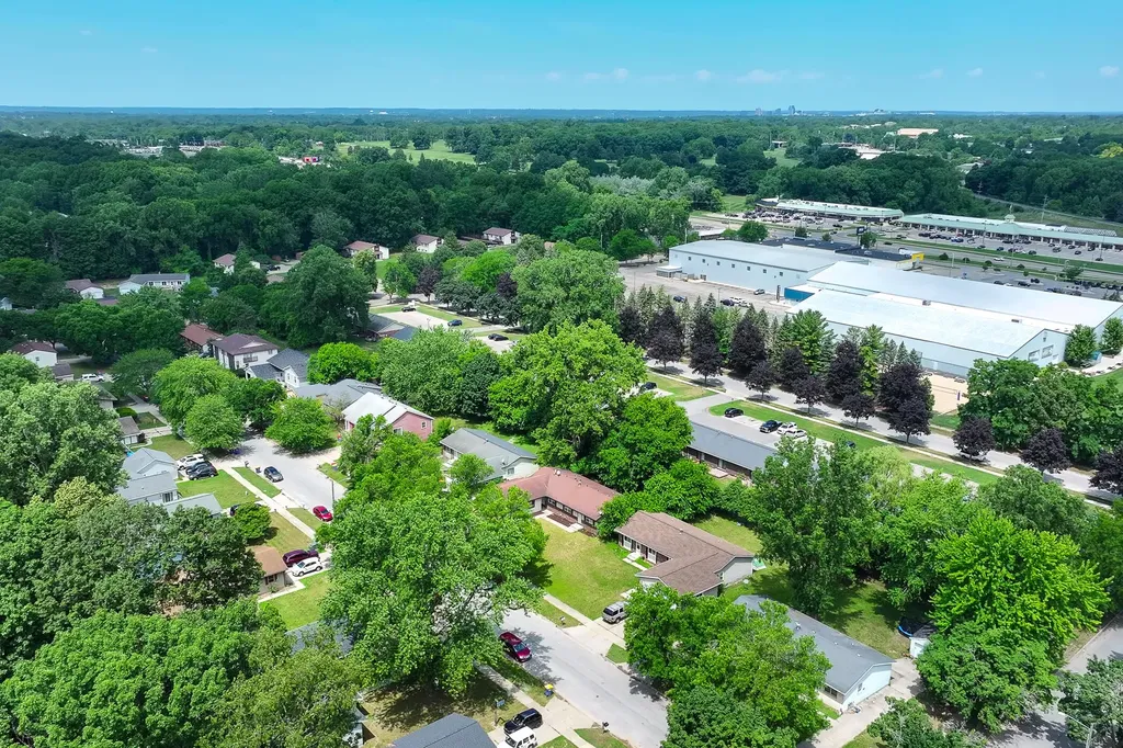 2141 Shangrai-la Drive SE Grand Rapids City MI 49508