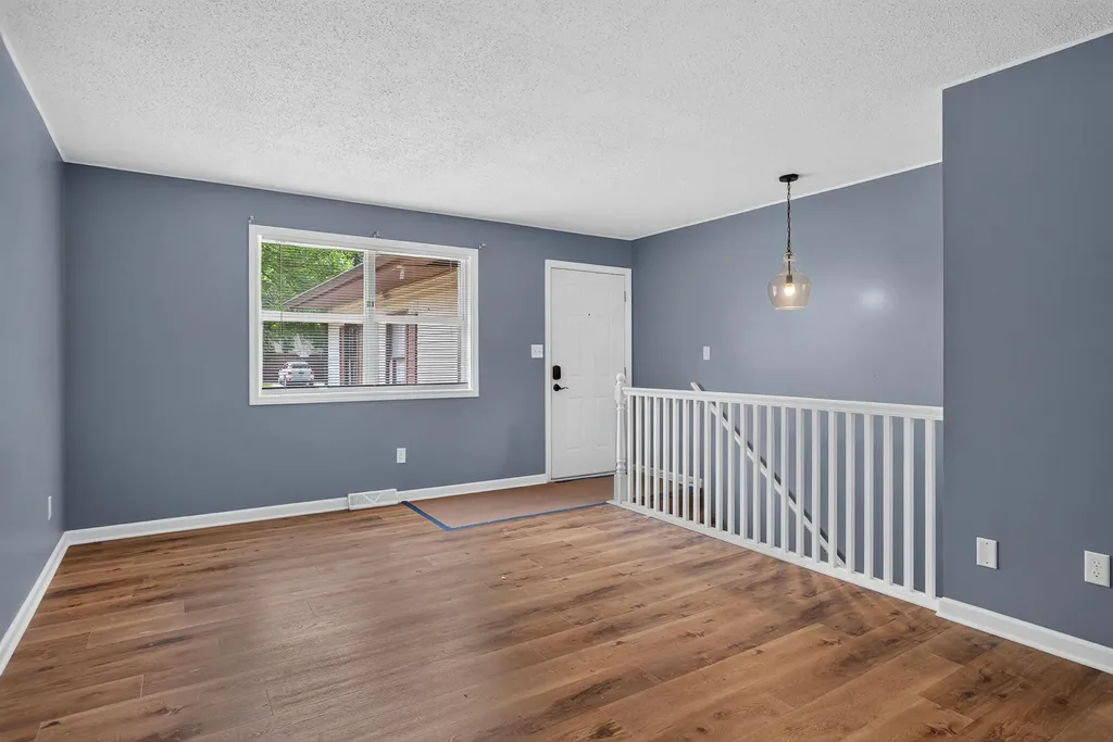 2141 Shangrai-la Drive SE Grand Rapids City MI 49508
