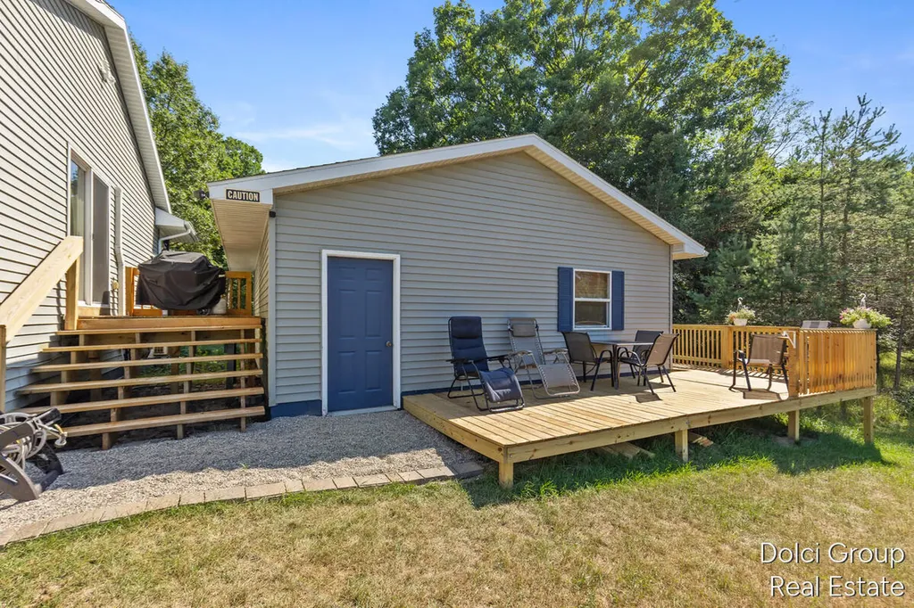 11778 Red Feather Lane Morton Township MI 49346