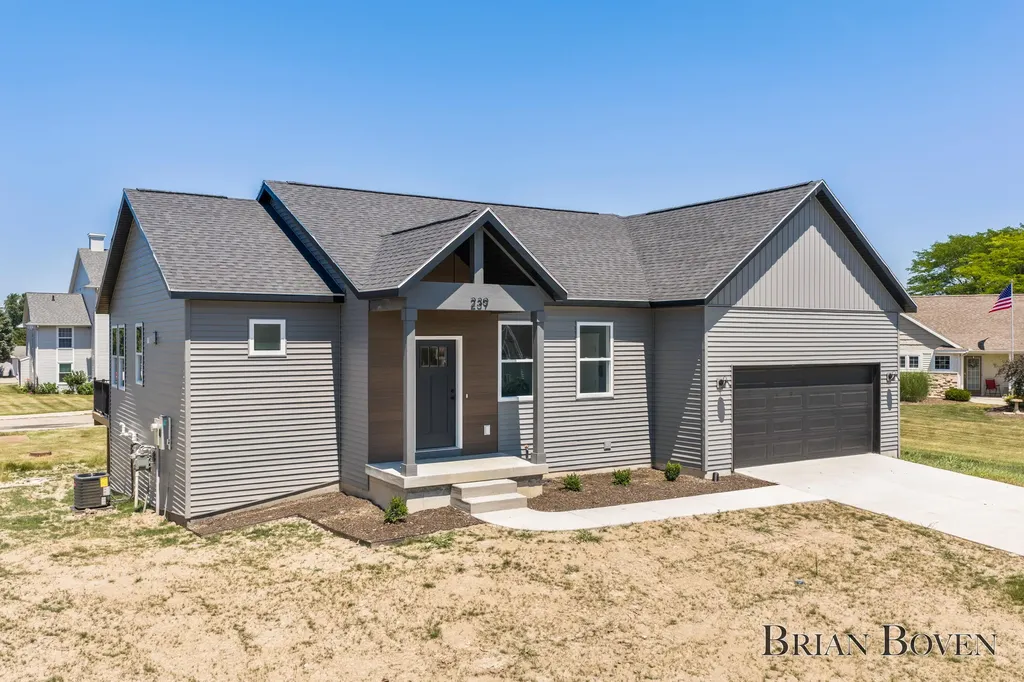 239 W Gardner Street NW Sparta Village MI 49345
