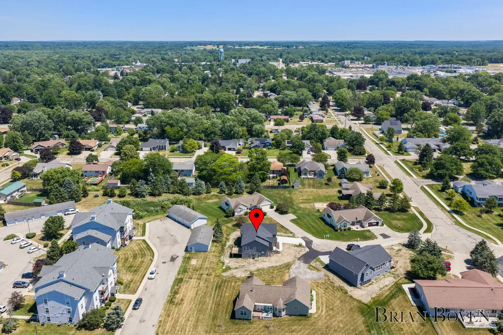 239 W Gardner Street NW Sparta Village MI 49345